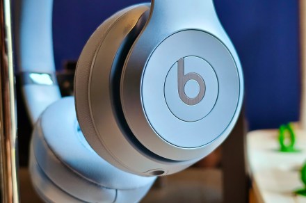 Beats Solo 4 review: a slew of upgrades keep this fan favorite current