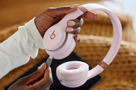 Beats Solo 4: the latest on-ear headphones get spatial and lossless audio